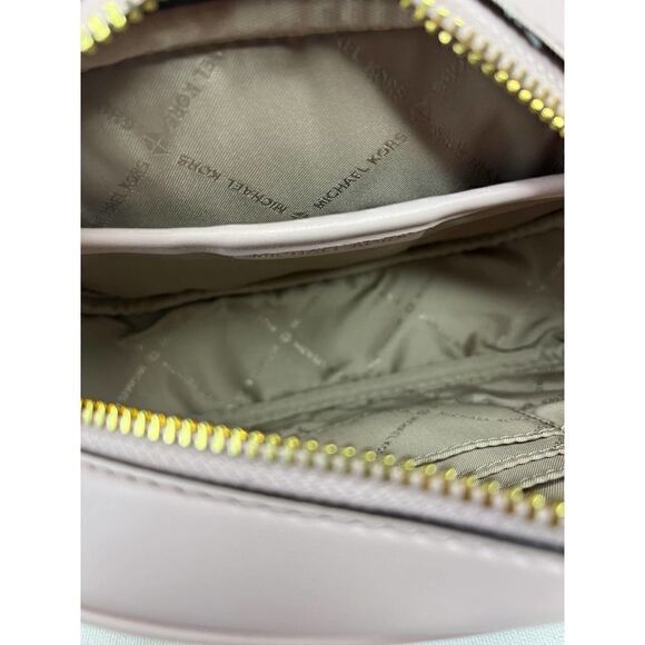 Michael Kors Rose Quilted Xbody Bag NWT - Picture 7 of 8